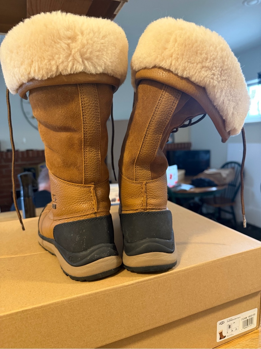 UGG Chestnut Brown and Cream Shearling-Lined Lace-Up Winter Boots - Picture 5 of 6